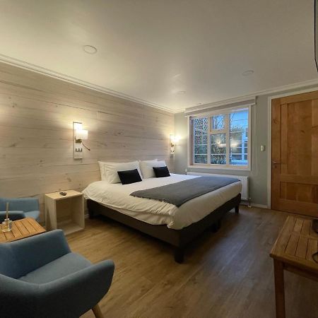 Hostal Boutique Puerta Roja Пунта-Аренас Экстерьер фото