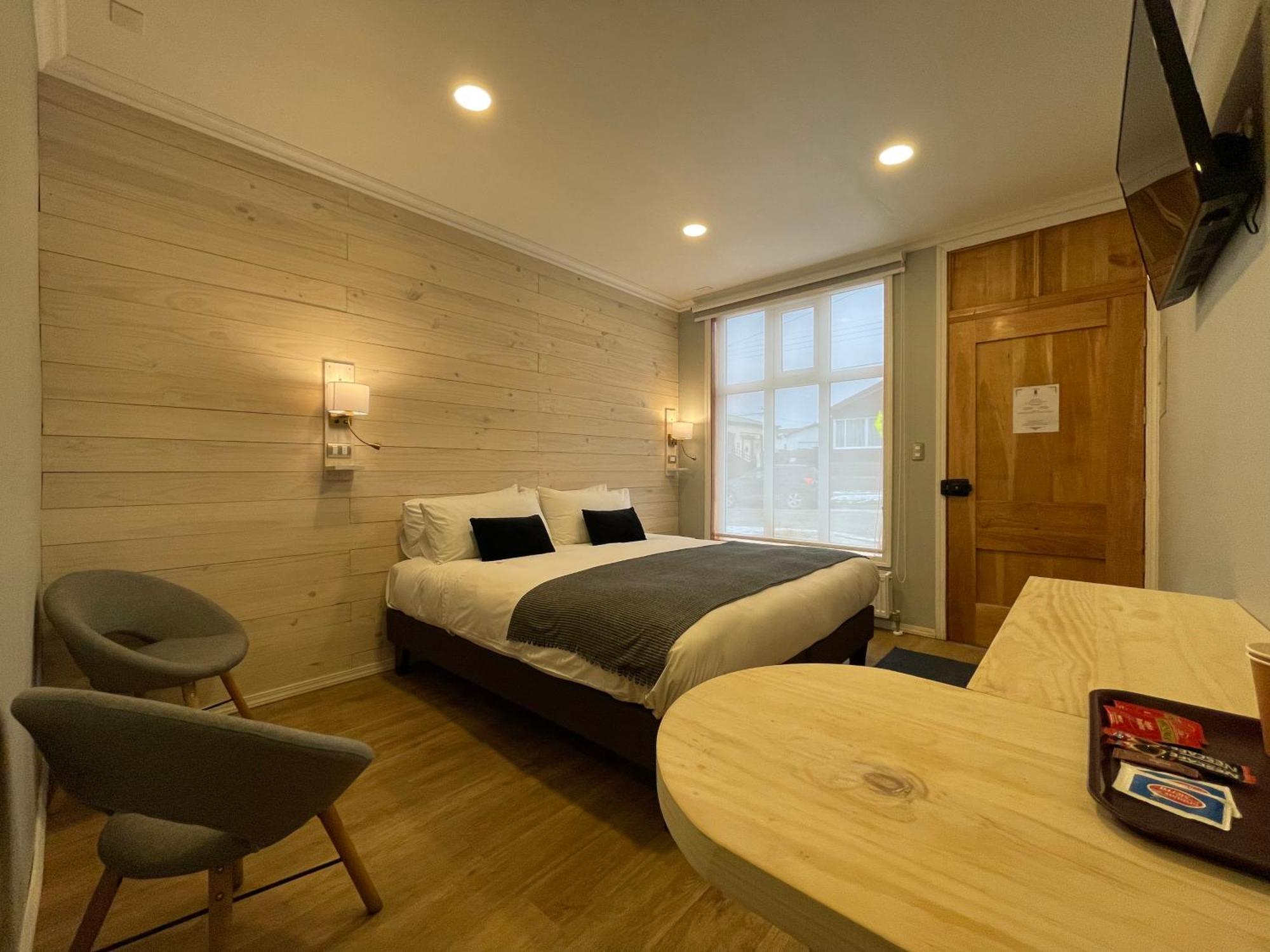 Hostal Boutique Puerta Roja Пунта-Аренас Экстерьер фото