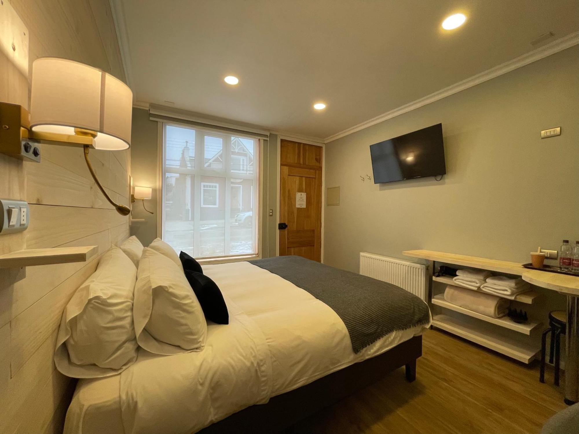 Hostal Boutique Puerta Roja Пунта-Аренас Экстерьер фото