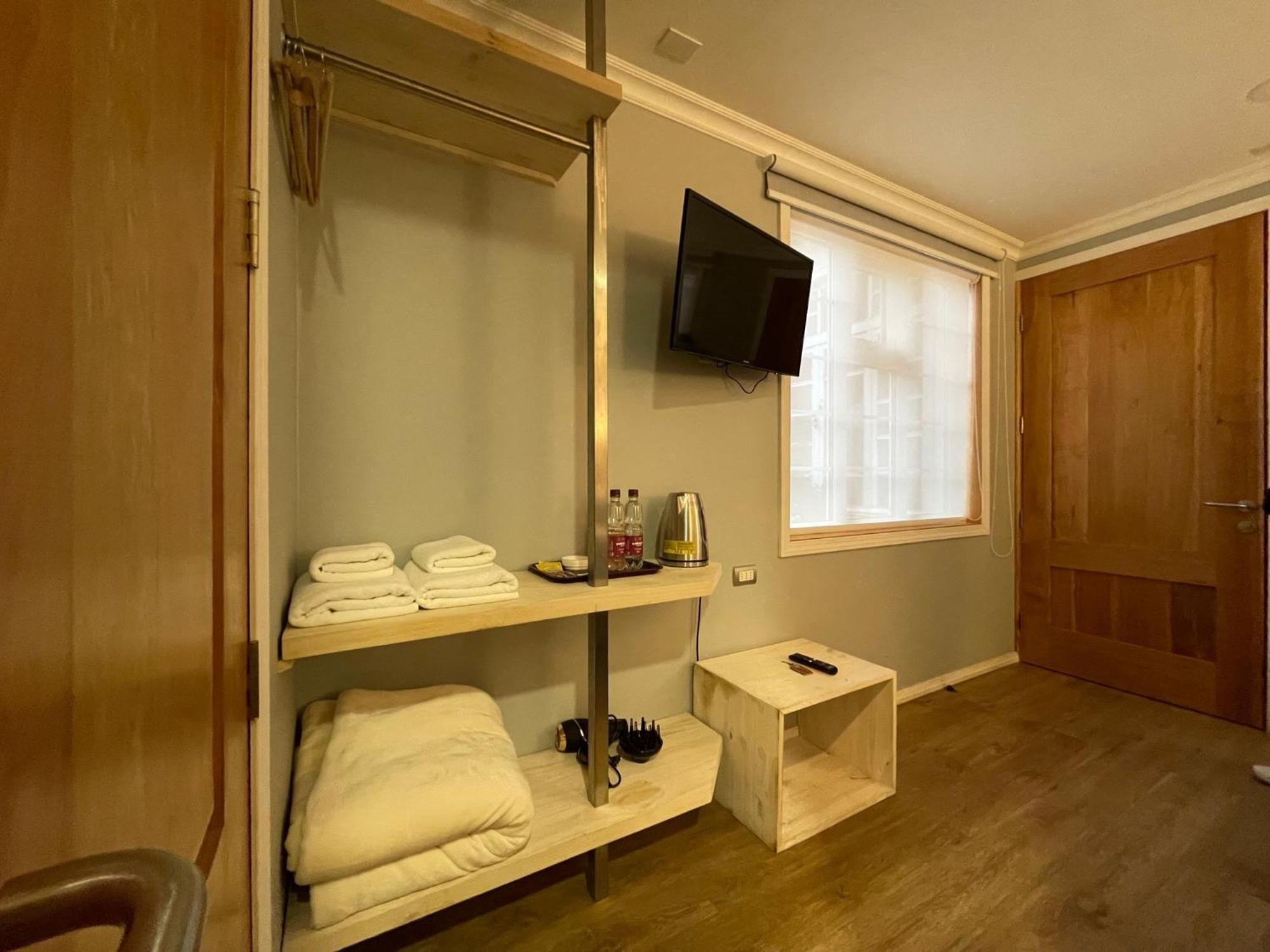 Hostal Boutique Puerta Roja Пунта-Аренас Экстерьер фото