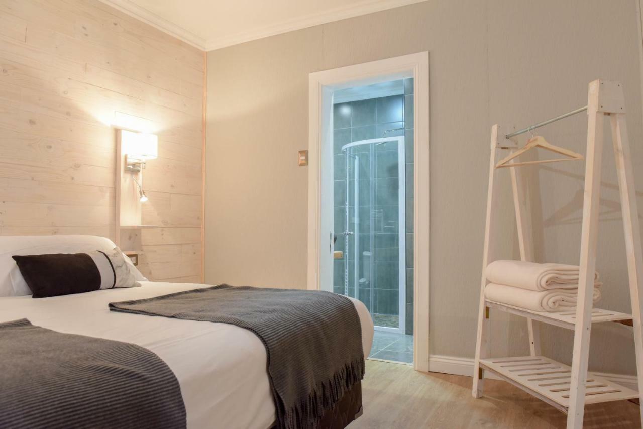 Hostal Boutique Puerta Roja Пунта-Аренас Экстерьер фото